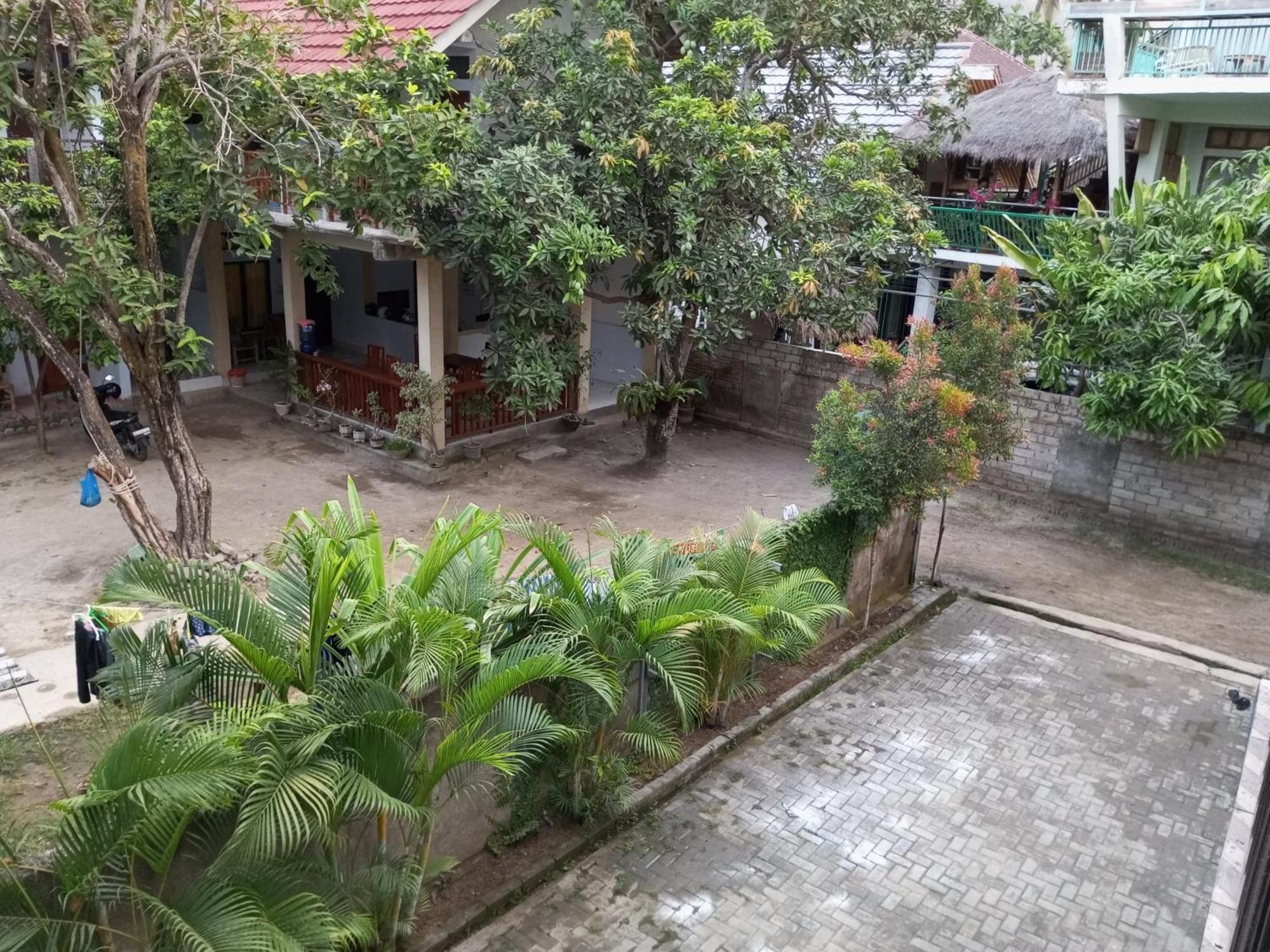 Kri Homestay Kuta  ภายนอก รูปภาพ