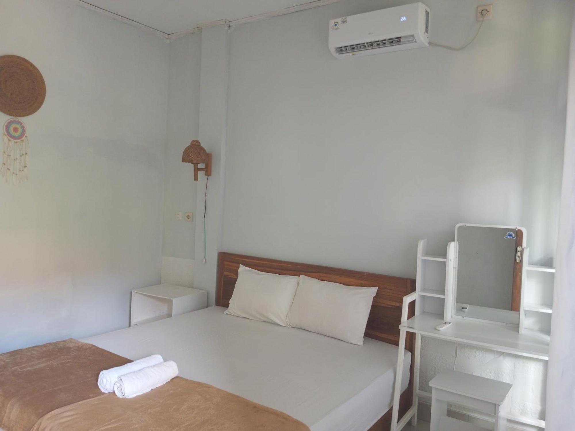 Kri Homestay Kuta  ห้อง รูปภาพ